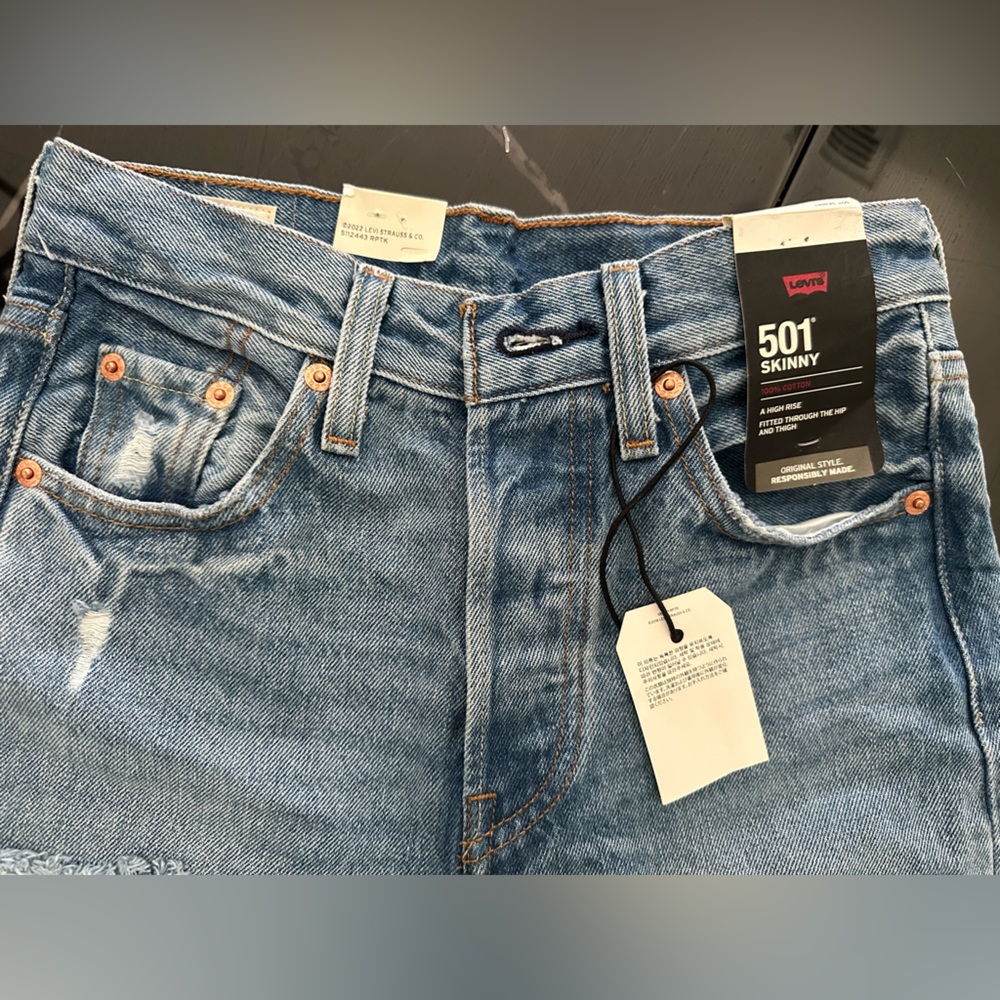 Levi's 501 Skinny women’s Light Blue Jeans